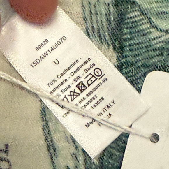 Dior NWT 140cm Around the World cashmere silk fringe globe shawl scarf wrap - Picture 7 of 7